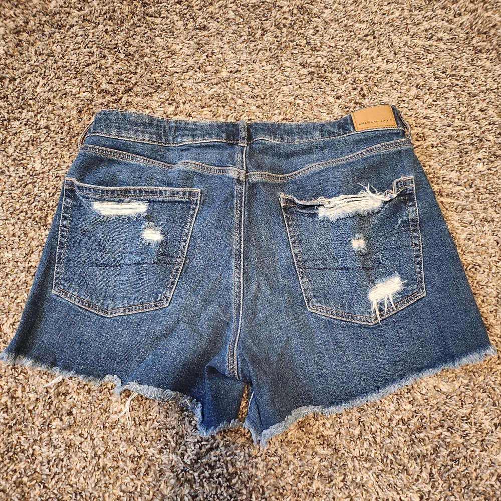 American Eagle Outfitters Blue Jean Shorts with Distressed Frayed Hem - Picture 5 of 5